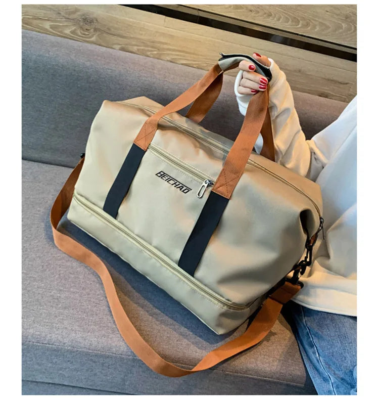 Compact Travel Gym Duffel – Cabin-Size Fitness Holdall for Short Trips