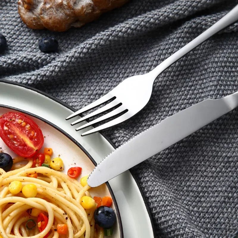 30-Piece Stainless Steel Cutlery Set – Elegant Forks, Knives & Spoons