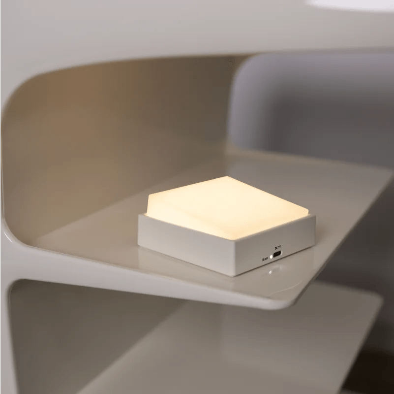 The Aura Magnetic Lamp